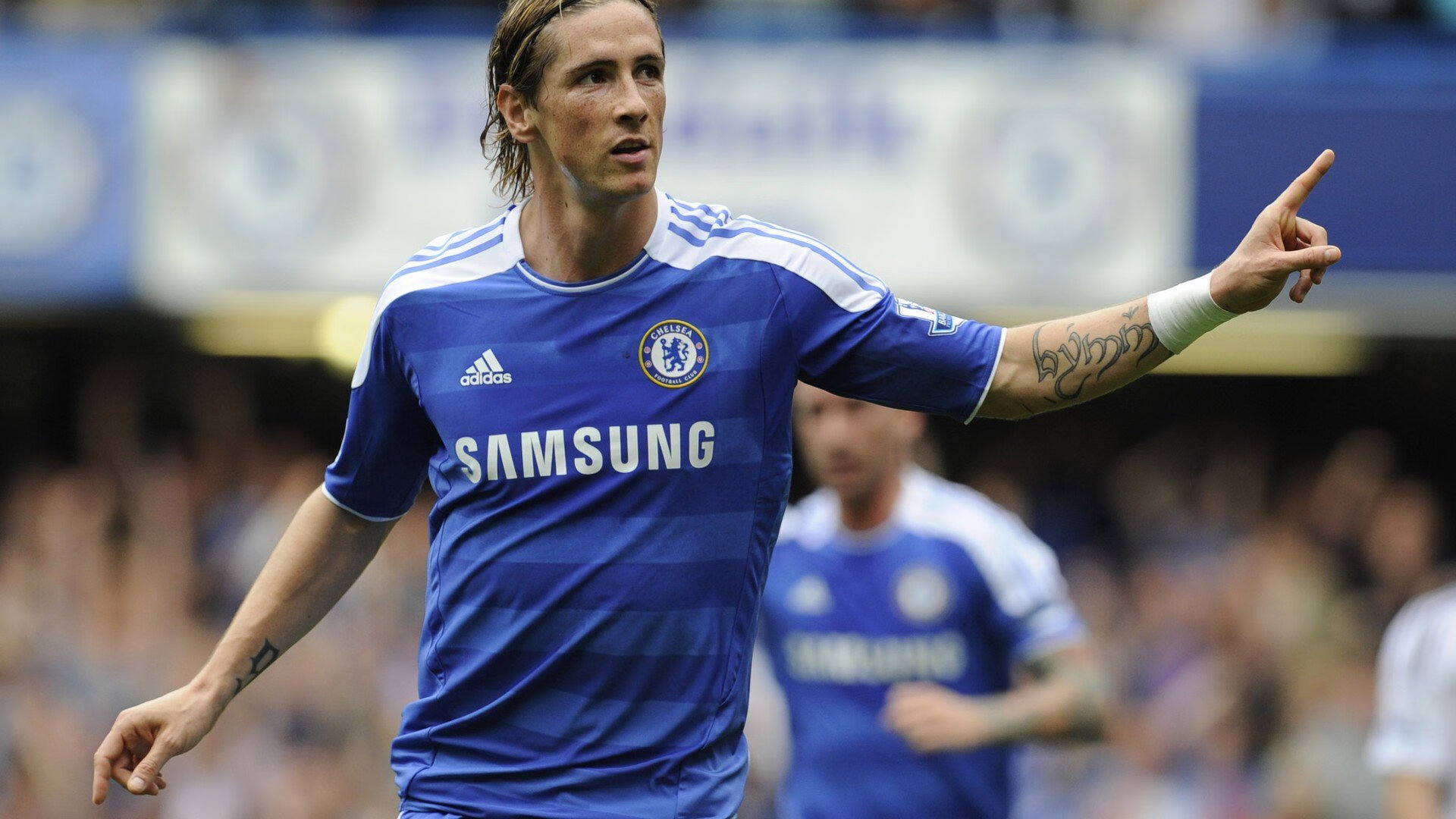 世界杯赛场传奇：每场都是史诗战役！，世界杯瞬间